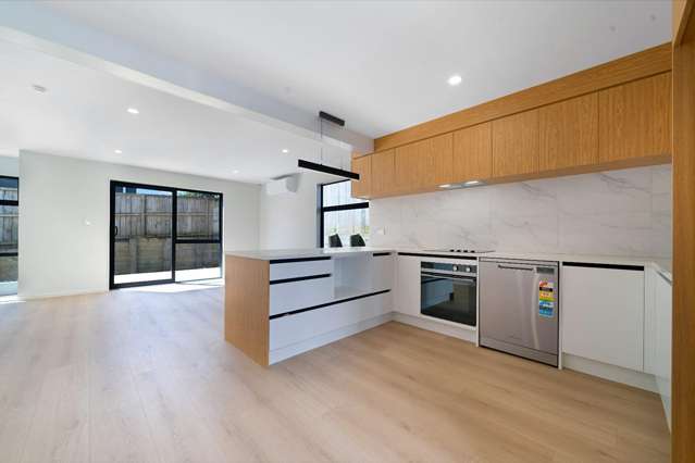 7/16 Hewlett road Massey_2