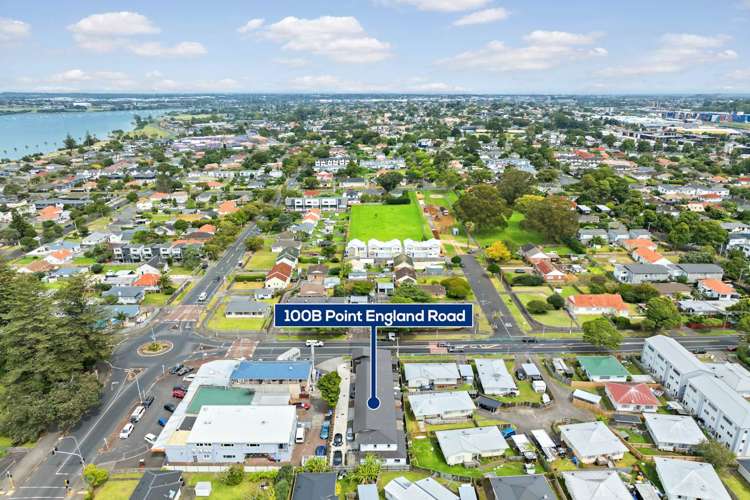 100B Point England Road Pt England_21