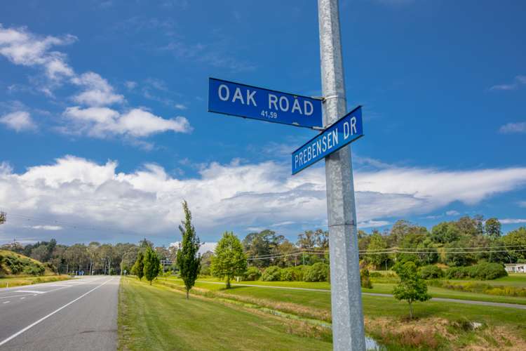 88 Oak Road Poraiti_15