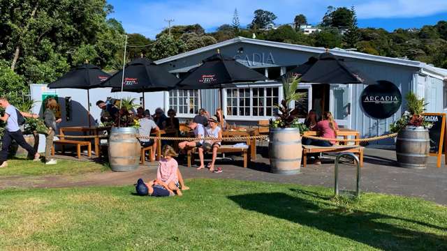 Waiheke hospitality opportunity at stunning Palm Beach