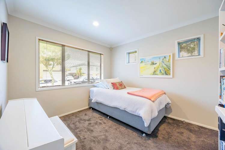 29 Kestev Drive Flat Bush_5