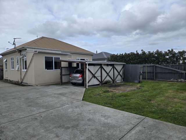 Comfortable St Albans 2-Bedroom Unit