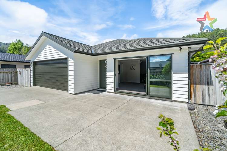 23 Poppy Watts Grove Stokes Valley_24