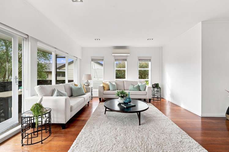 308 Hurstmere Road_2