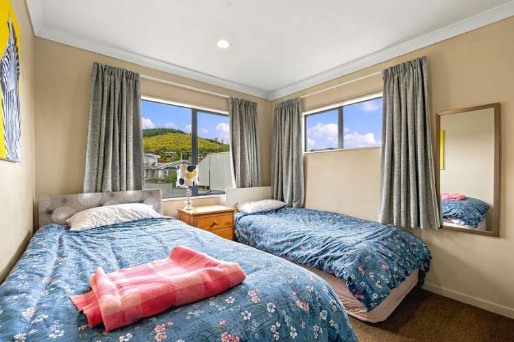 5 Rowena Crescent Motuoapa_11