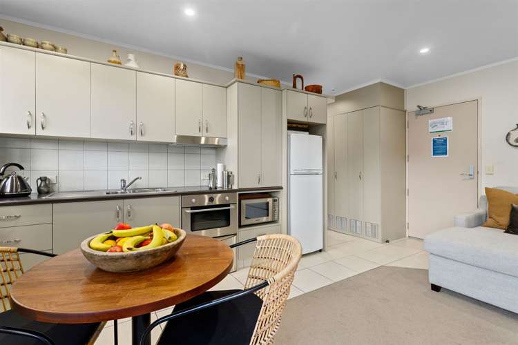 14/5 West End Road Ohope_6