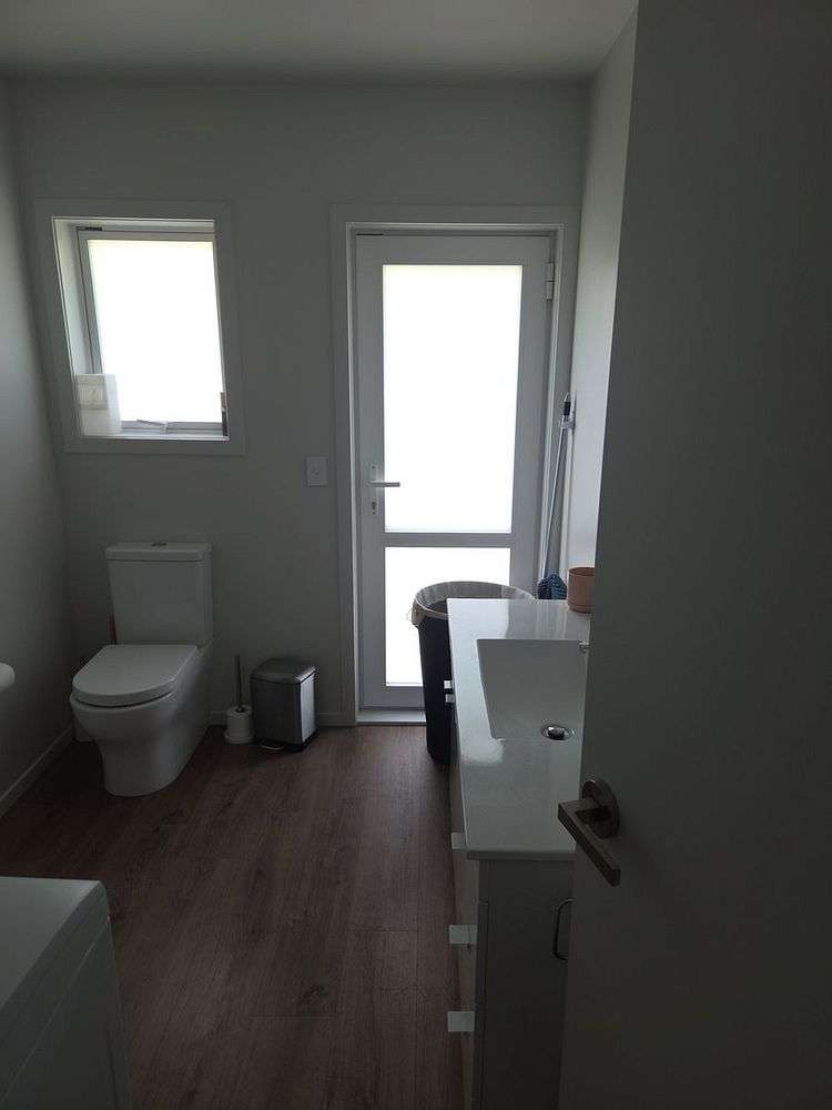 82A Menin Road Onekawa_9