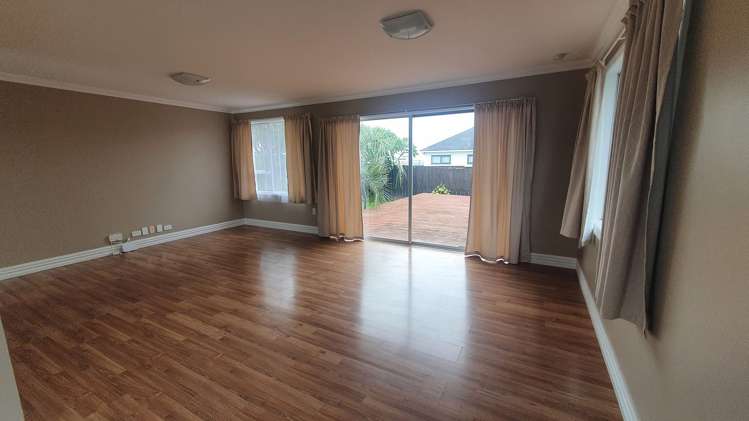 27 Pahi Place West Harbour_5