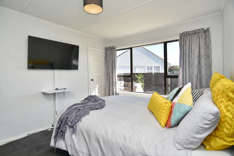 4 Betty Place Aranui_9