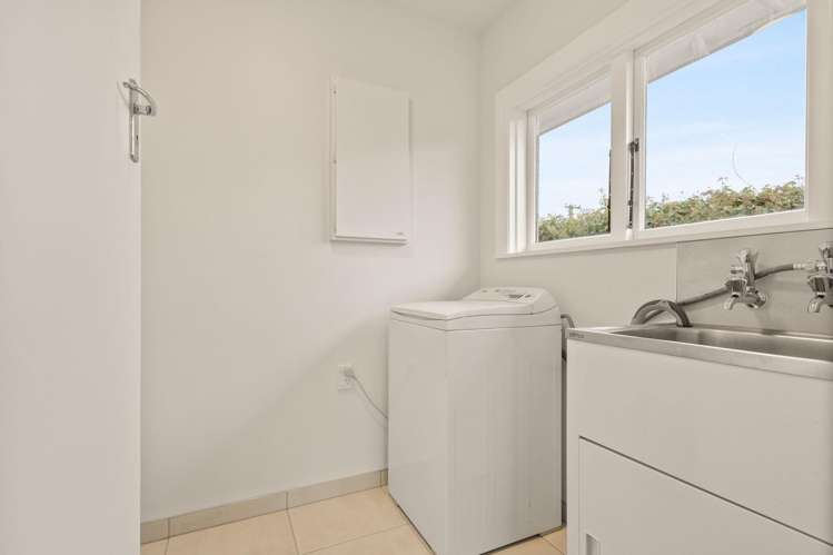 1/22 Downing Street Hoon Hay_10