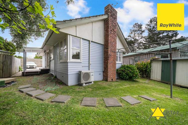 60 Cobham Crescent Kelston_11