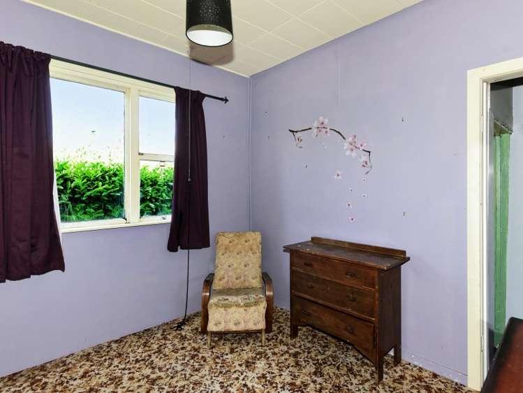 26 Railway Terrace Glentunnel_11