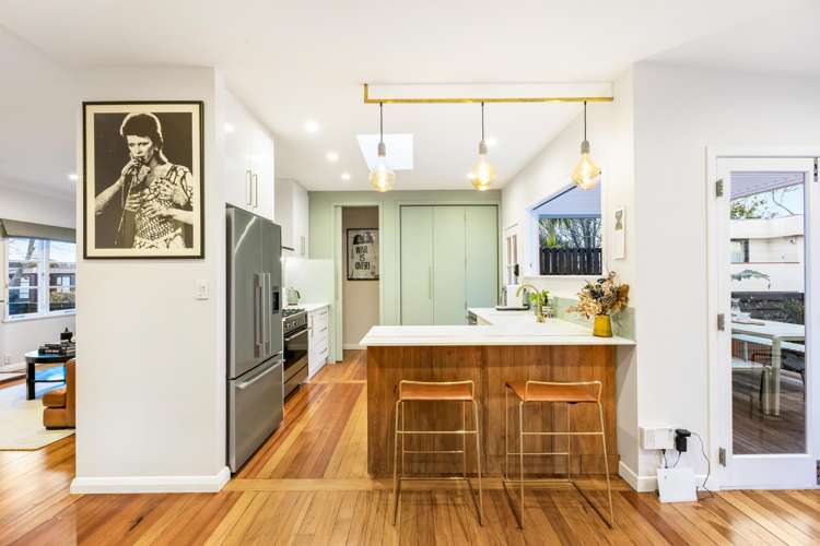 26 Gardner Avenue New Lynn_2