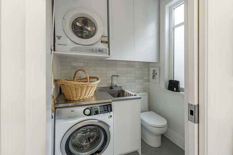 69 Austin Street Mount Victoria_15