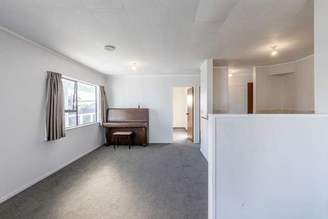 73A Bibby Street Waipawa_4
