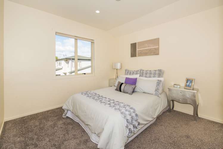 2/24 Fields Parade Oteha_12