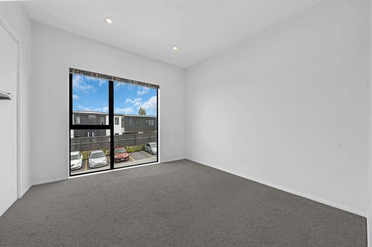 6/17 Parker Avenue New Lynn_14