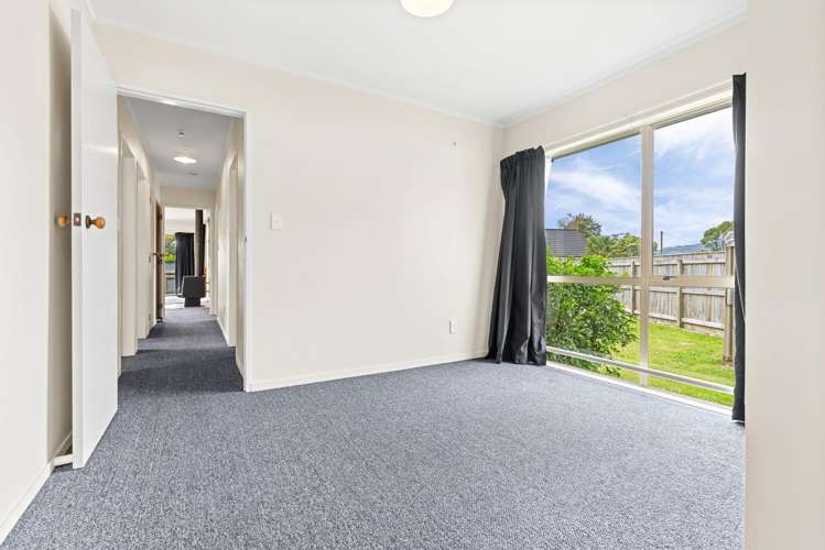 3 Kirkcaldie Grove_5