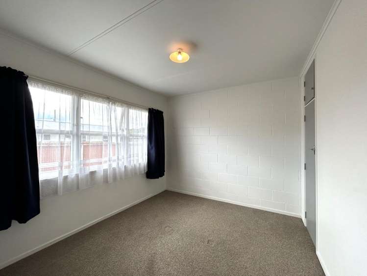 4/243 Vanguard Street Nelson South_4