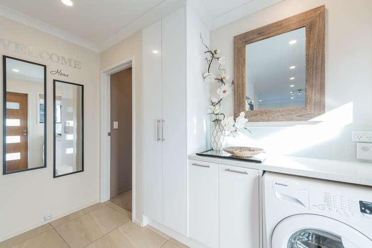 17 Chamboard Place Washington Valley_12