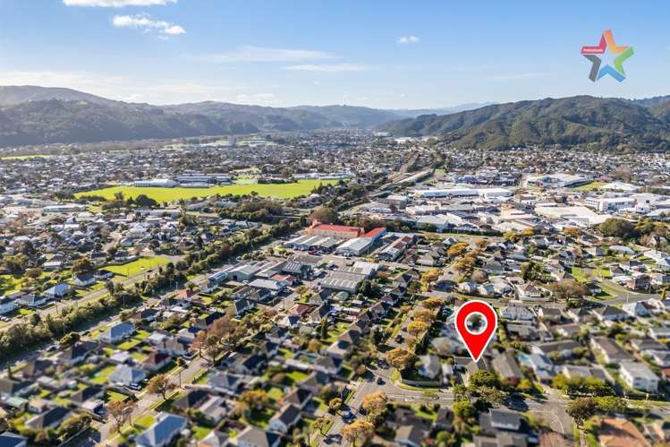 3 Waddington Drive Naenae_20