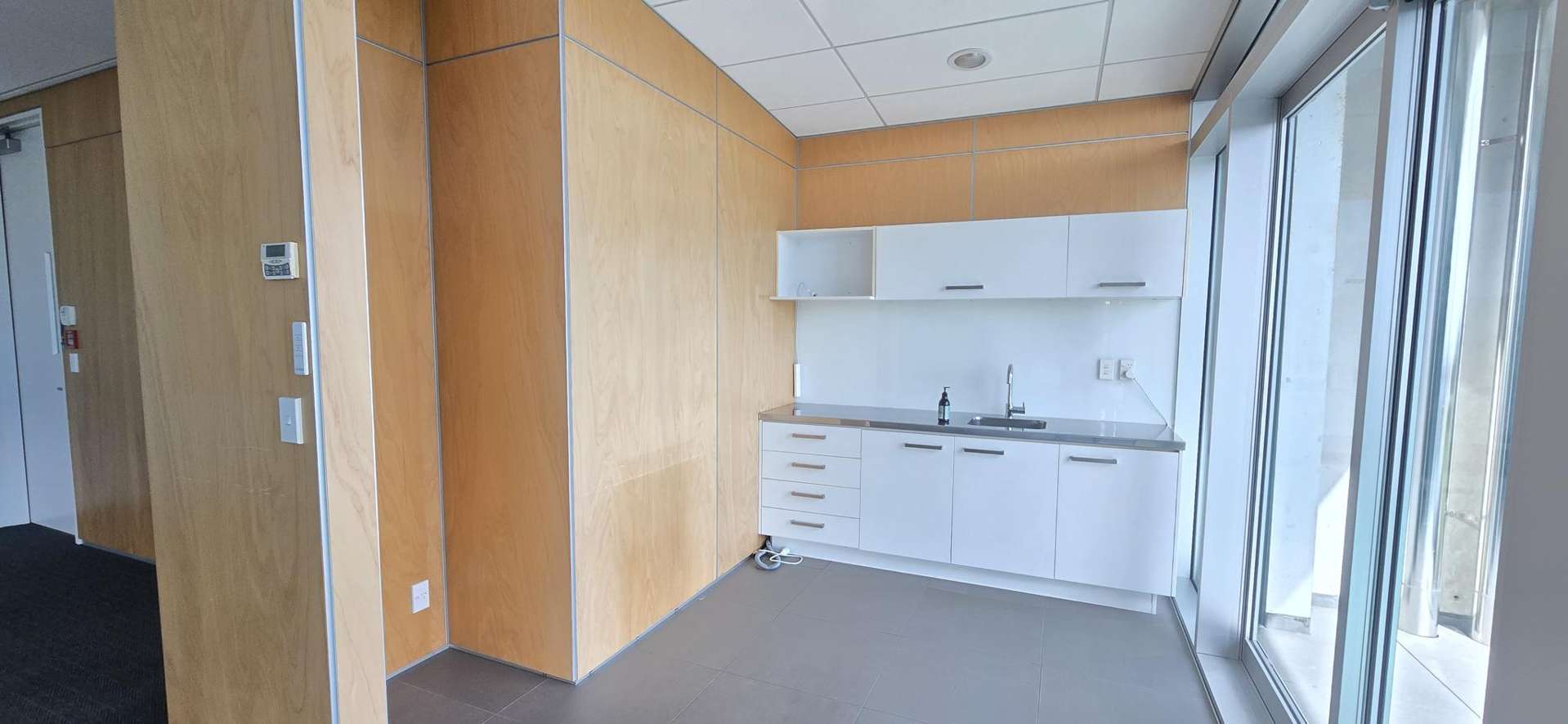 71 Barrys Point Road Takapuna_0