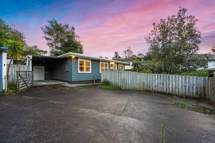 25a Hewlett Road Massey_18