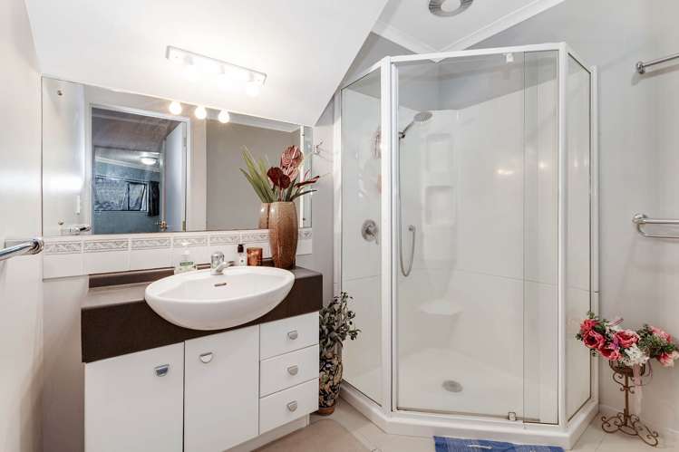 53 Caribbean Drive Unsworth Heights_13