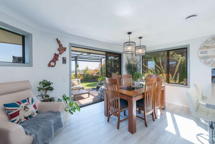 5 Cheshire Place Stoke_10