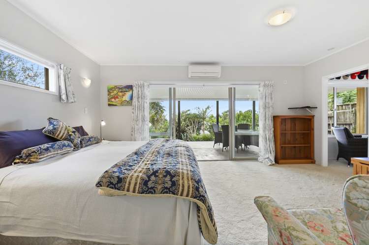 1 Melandra Road Stanmore Bay_10