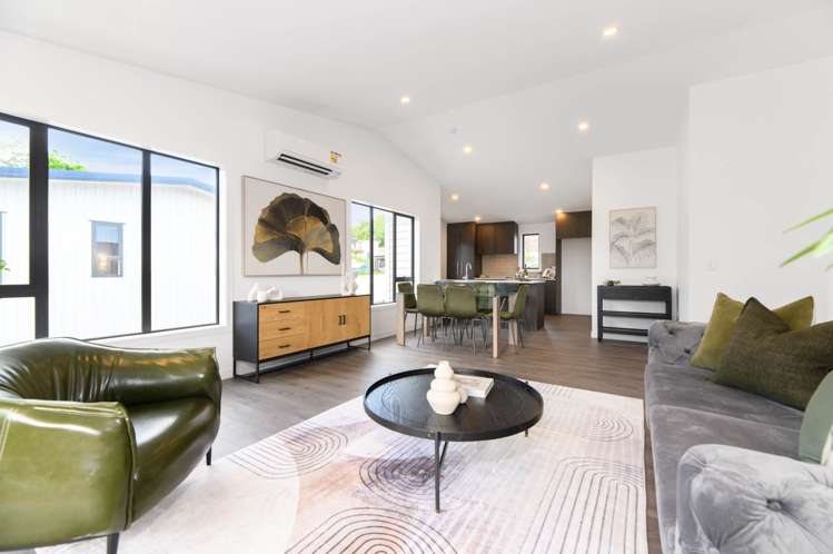 18 & 20 Arataki Views Way Glen Eden_48