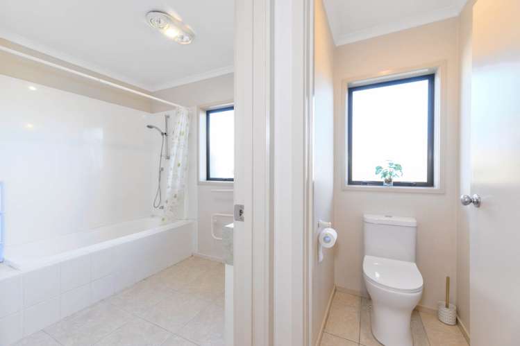 20 Caragh Place East Tamaki_22