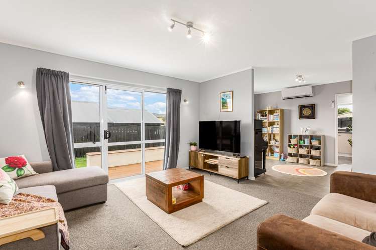 2 Coventry Close_2
