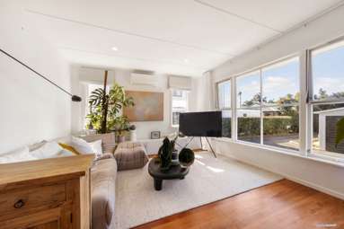 787 Te Atatu Road_3