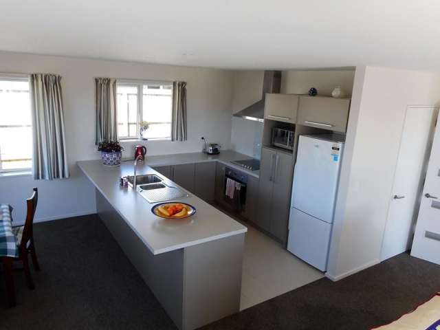 5a Ashley Drive Paroa_3