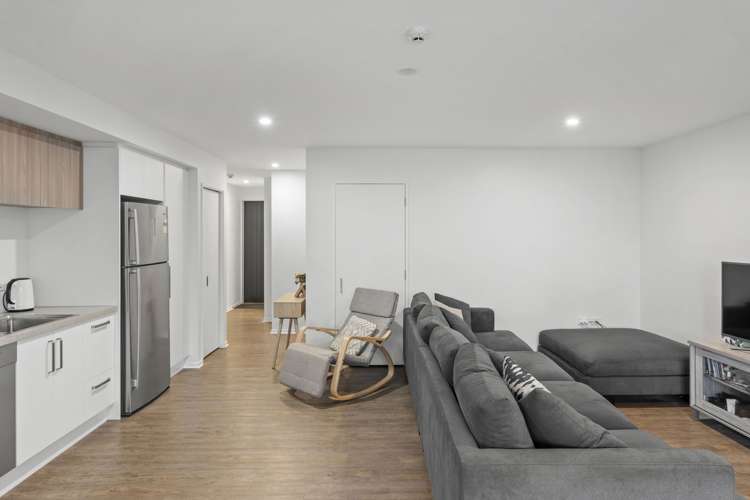 GO2/1 Hewitts Road Merivale_8