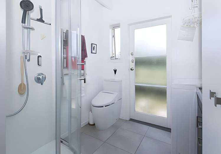 53 Paparoa Road Cockle Bay_24