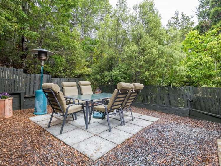 7c Tiniroa Grove Silverstream_24