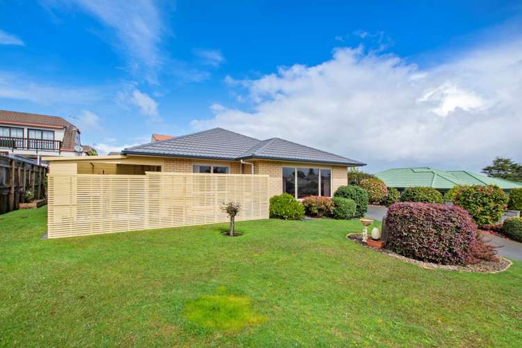 15 Maurton Place Onerahi_10