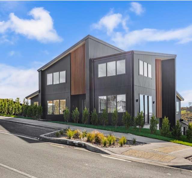 EXCEPTIONAL LUXURY - IMPRESSIVE SPACE