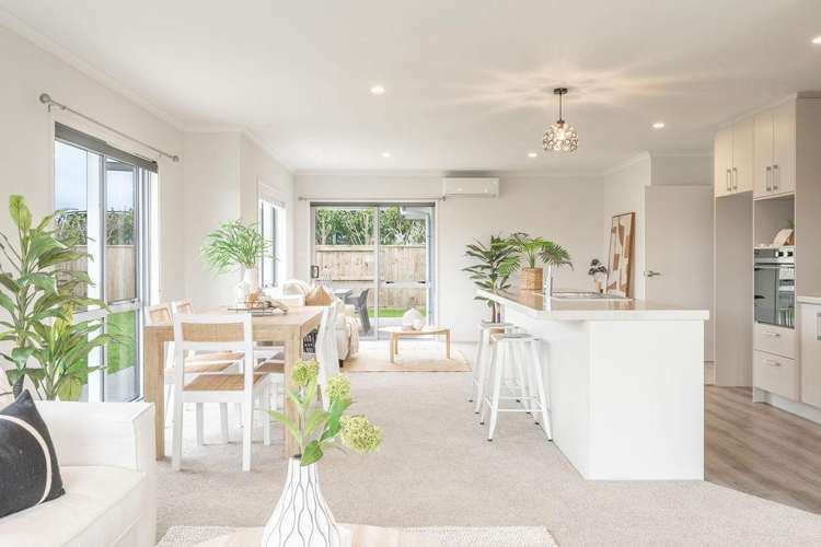100 Puhirake Crescent Pyes Pa_6