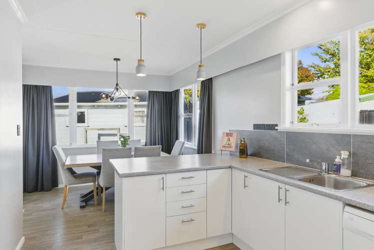 2 Weld Street Levin_18