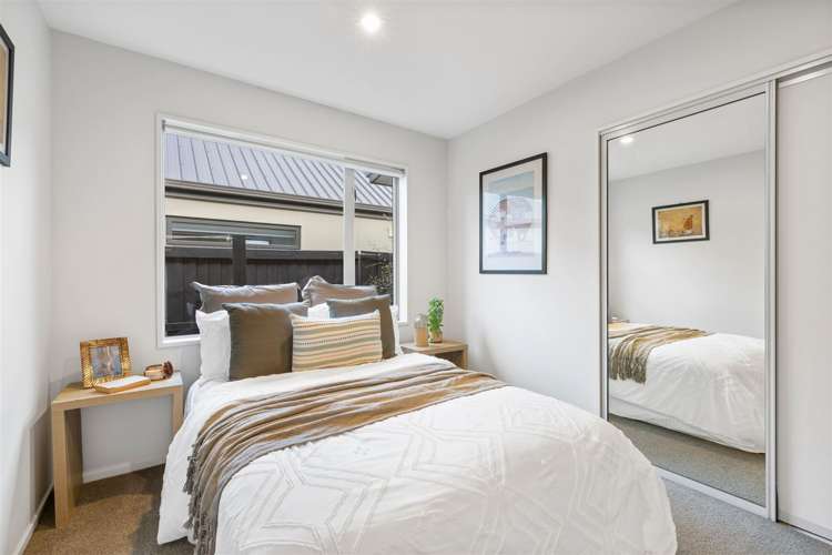 27 Famille Close Yaldhurst_10