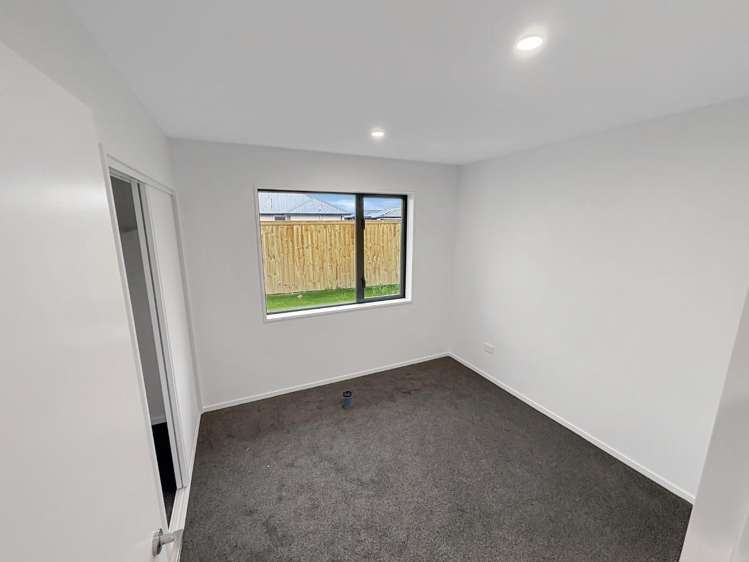 131 Ed Hillary Drive 11103_7