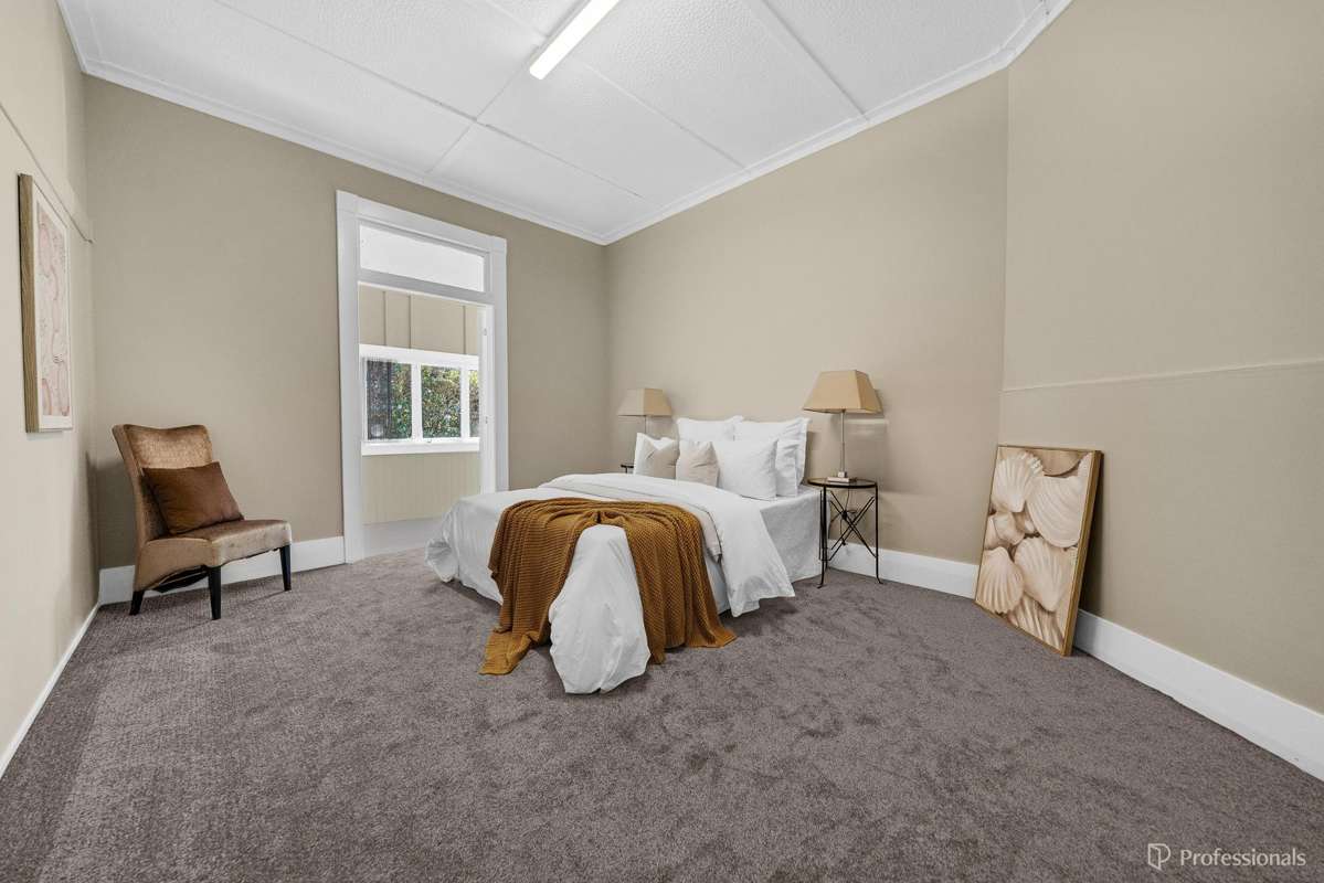 21 Gray Avenue_4