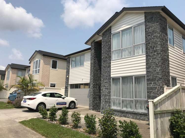 49 Rosewell Crescent Flat Bush_20