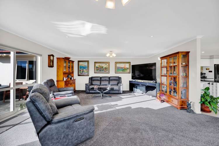 13 Denby Heights Hawera_15
