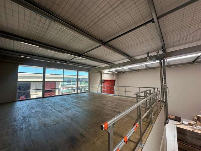 61J Hugo Johnston Drive Penrose_2