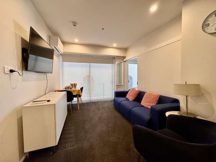 1202/6 Lorne Street 10015_4