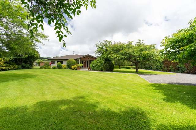 The Ultimate Blend of Privacy, Space & Elegance